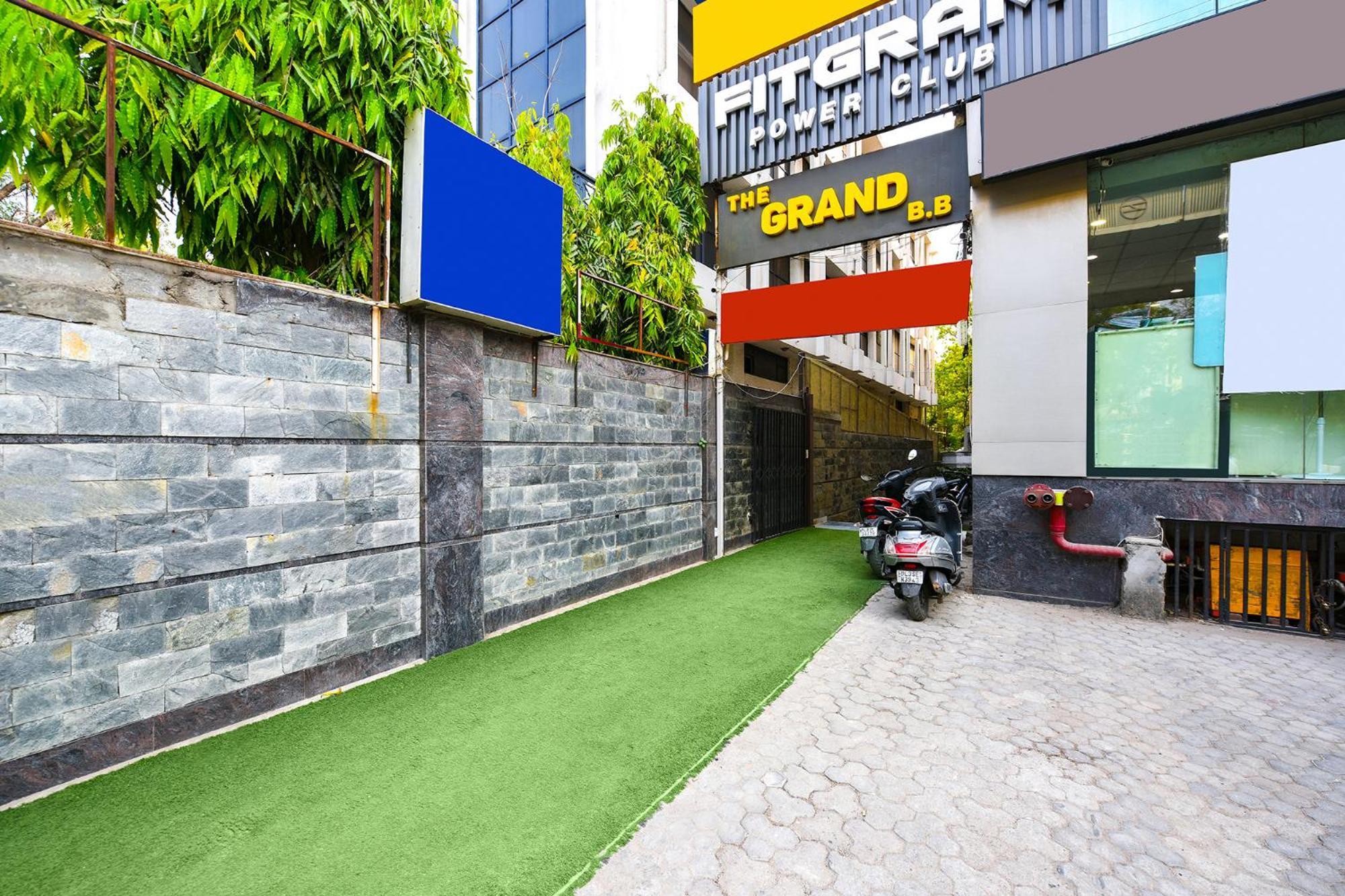 Fabhotel Grand Boutique New Delhi Exterior photo